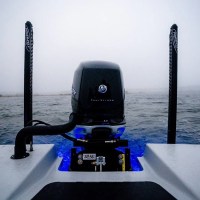 MarineWarehouse/T-H-Marine-Atlas-Heavy-Duty-Hydraulic-Jack-Plate-Black-installed-on-boat__27216.1772547069